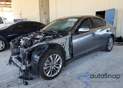 2023 Infiniti Q50 Luxe z USA, uszkodzony, nr VIN JN1EV7BP9PM510525